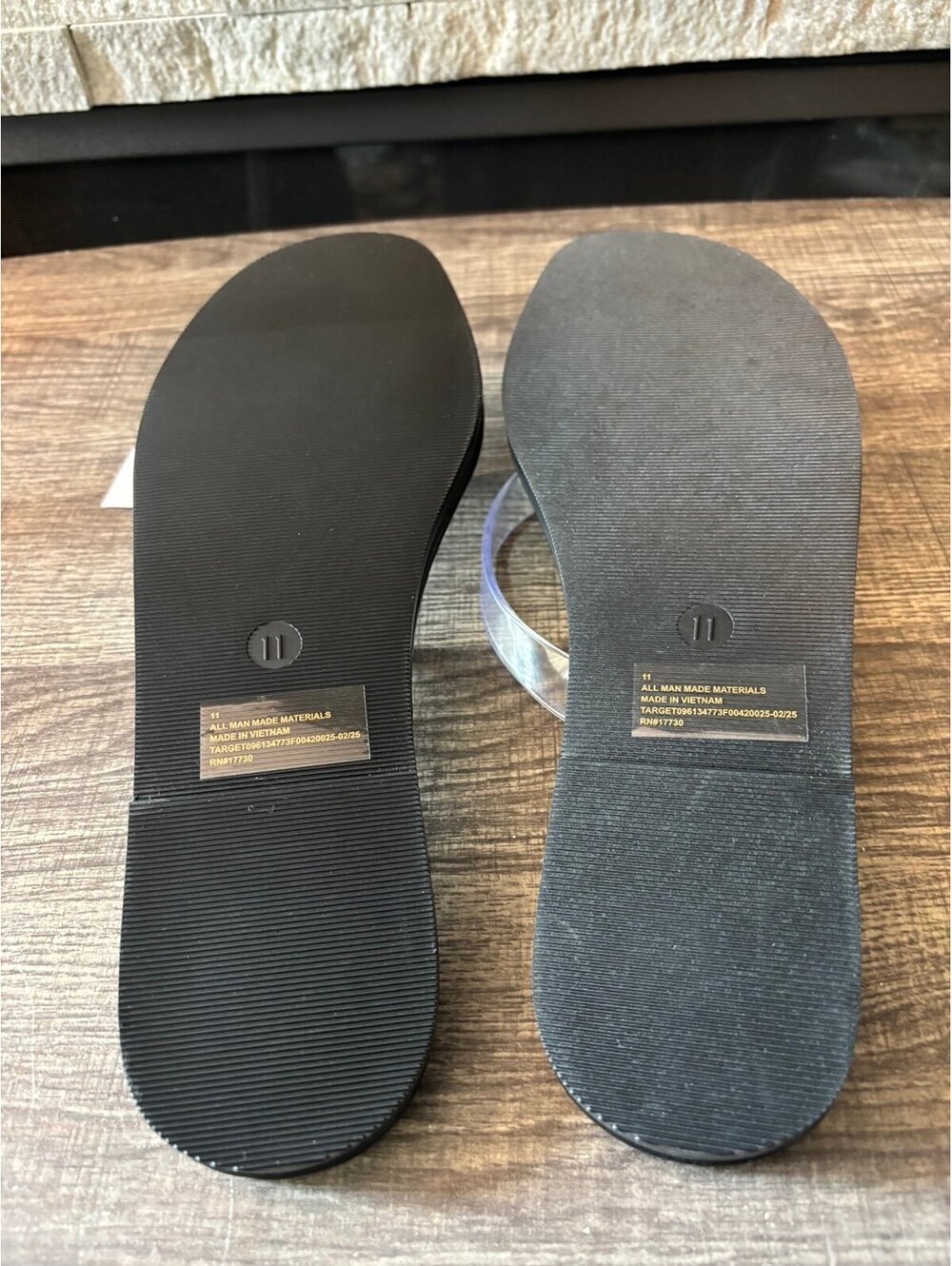 Universal Thread Sandals - Picture 5 of 5